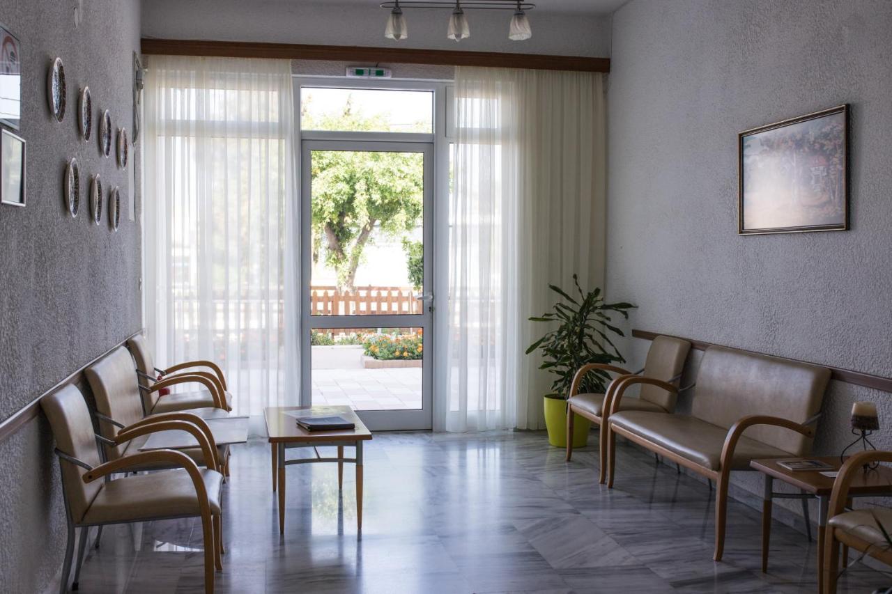 Haniotis Studios Faliraki Bagian luar foto