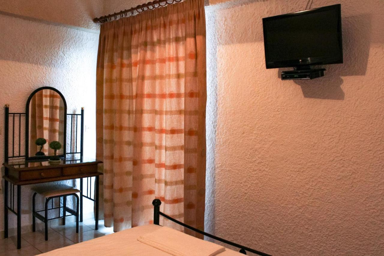 Haniotis Studios Faliraki Bagian luar foto